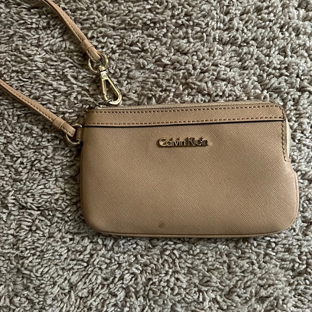 Calvin klein change purse